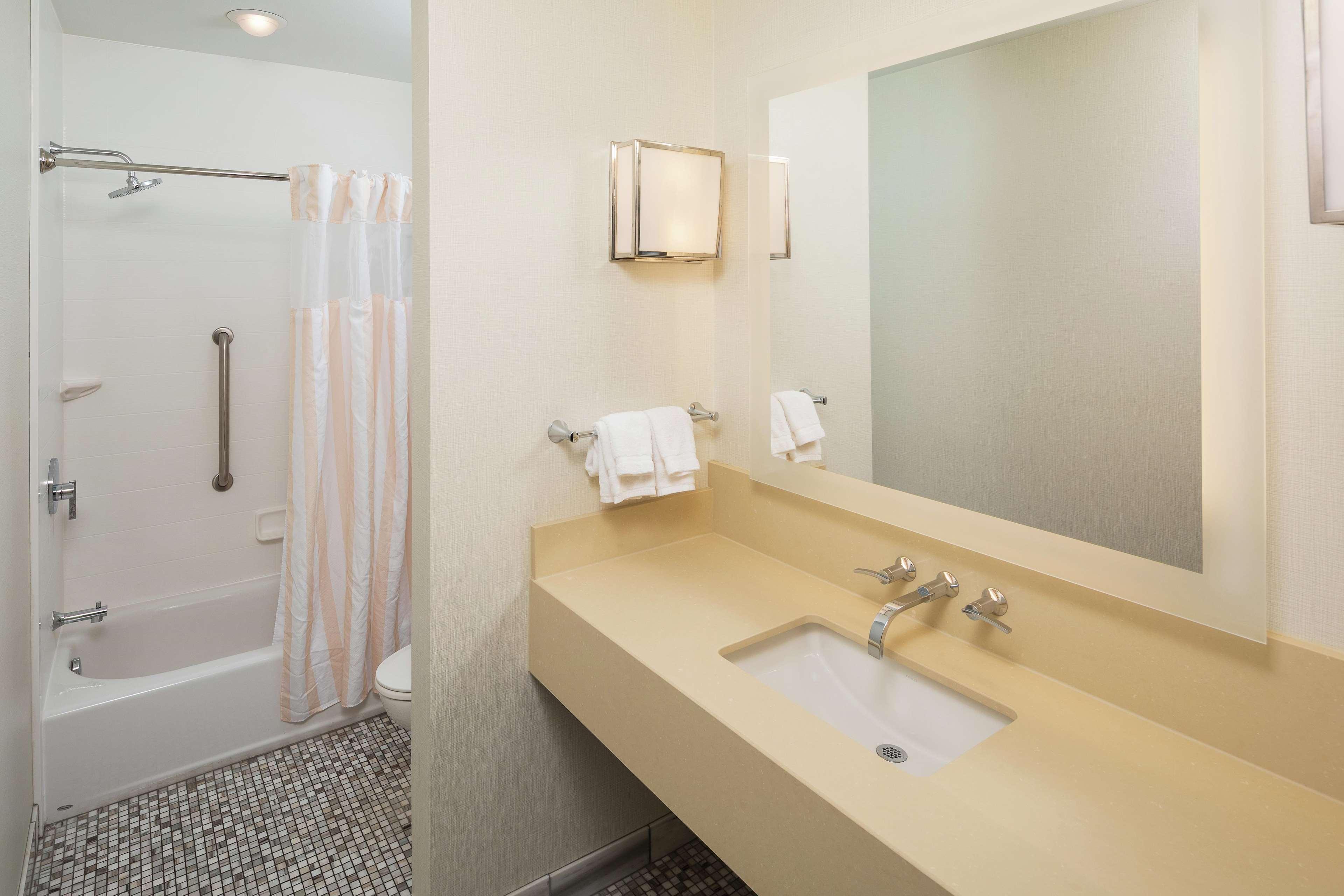 Hilton Garden Inn Sioux Falls Downtown Zewnętrze zdjęcie