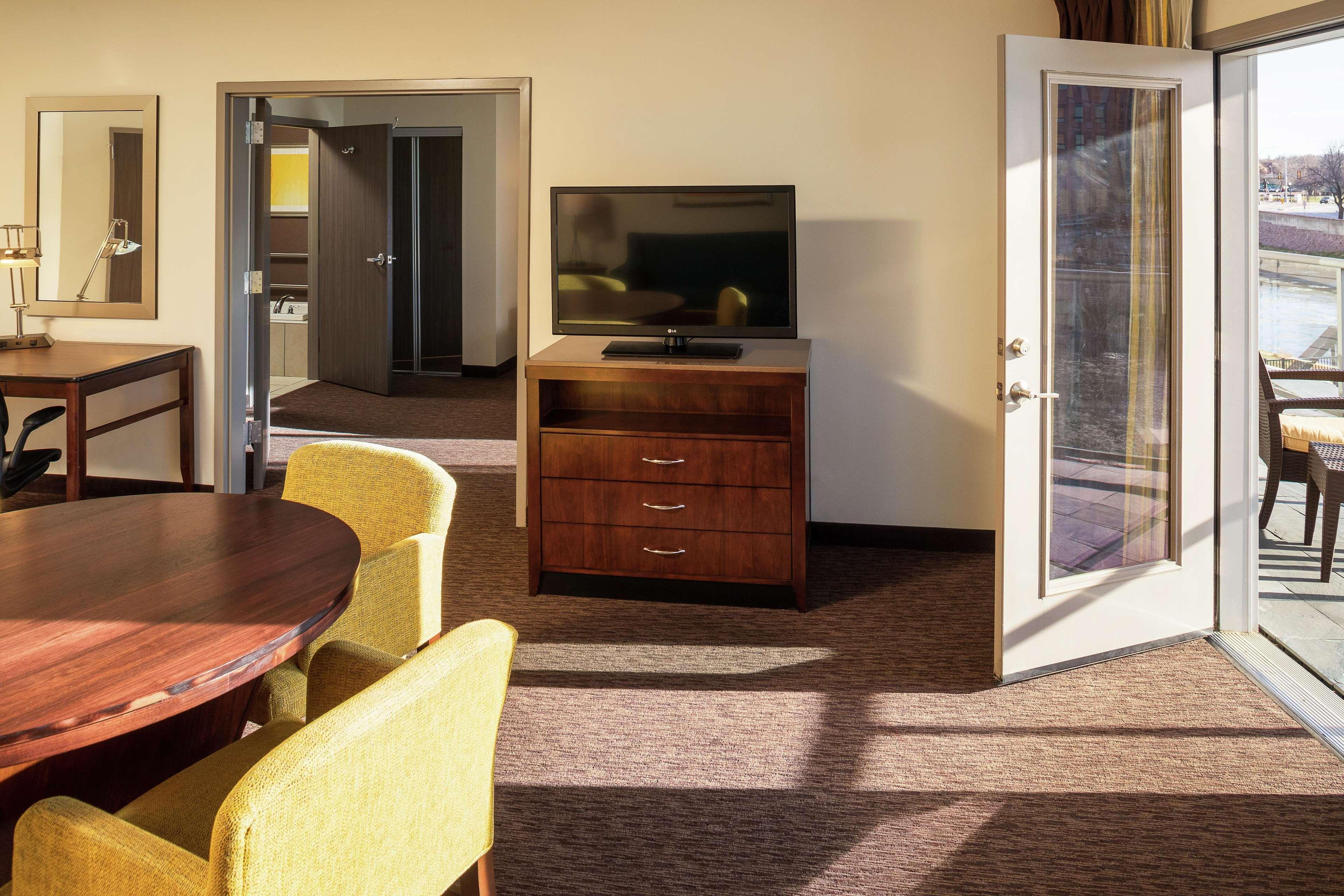 Hilton Garden Inn Sioux Falls Downtown Zewnętrze zdjęcie